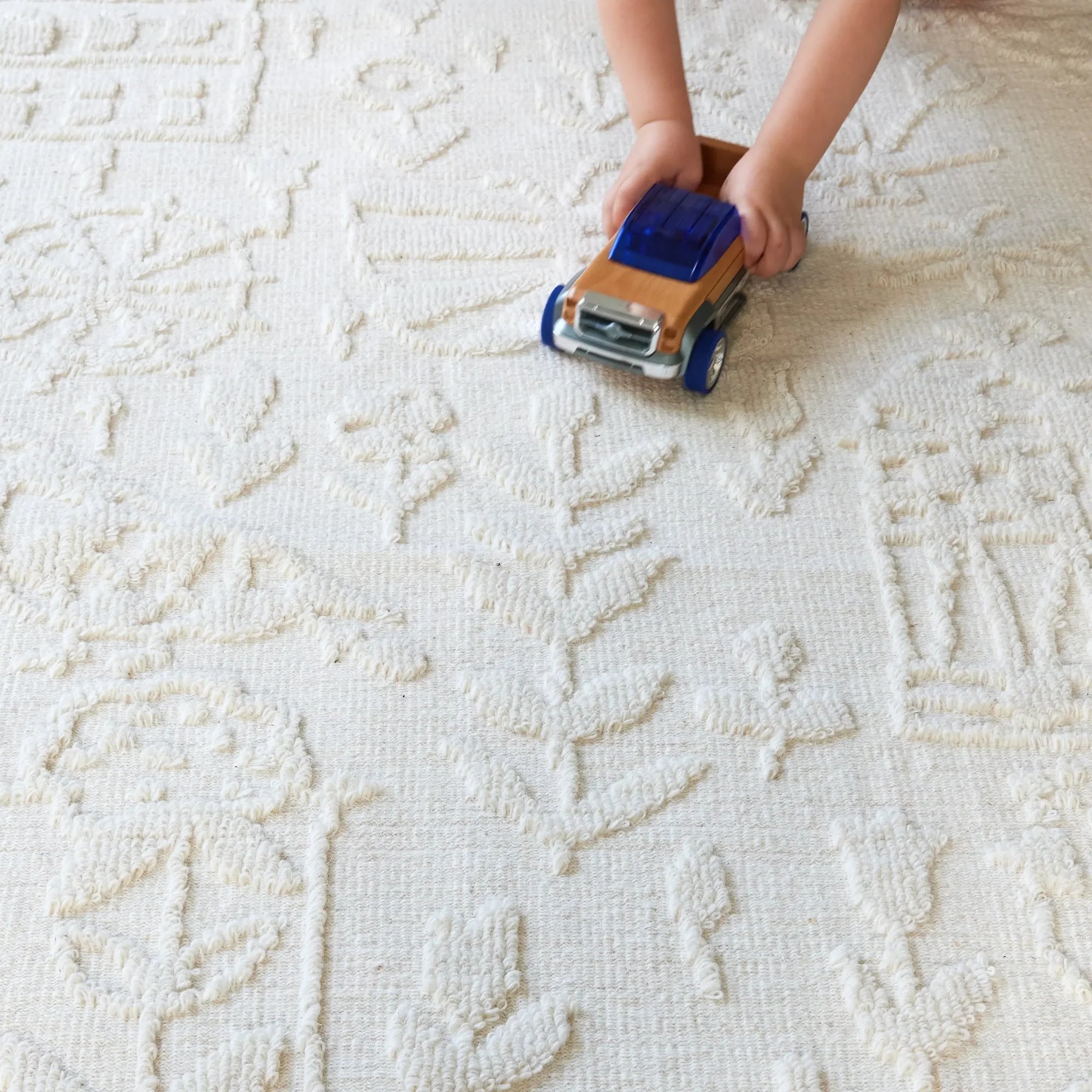 Luna Ivory Wool Kids Rug